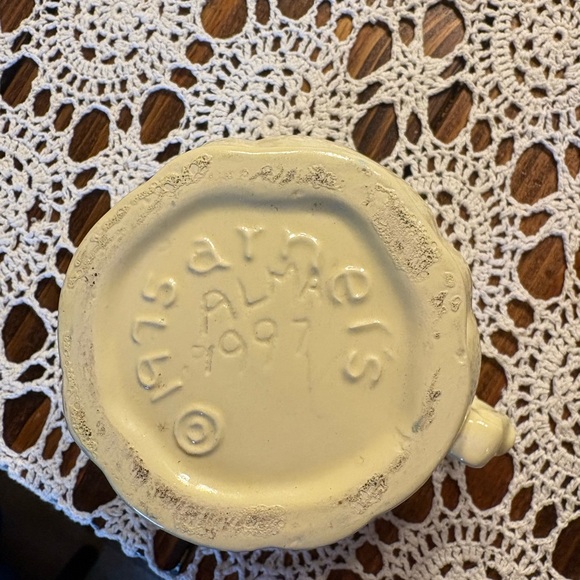 Vintage Arnels pitcher - Picture 3 of 4